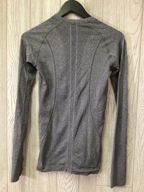 lululemon Long Slv top Size 6